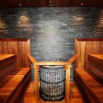 Luxurious With Sauna And Terrace *