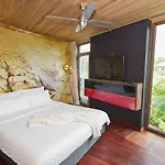 Luxurious With Sauna And Terrace Appartamento Pärnu