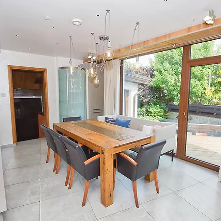 Luxurious With Sauna And Terrace Parnu