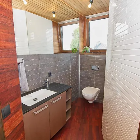Luxurious With Sauna And Terrace Parnu