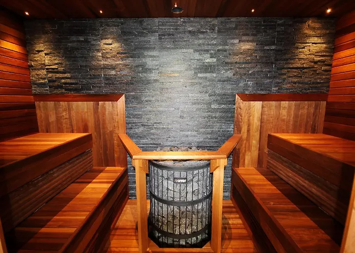 Luxurious With Sauna And Terrace *